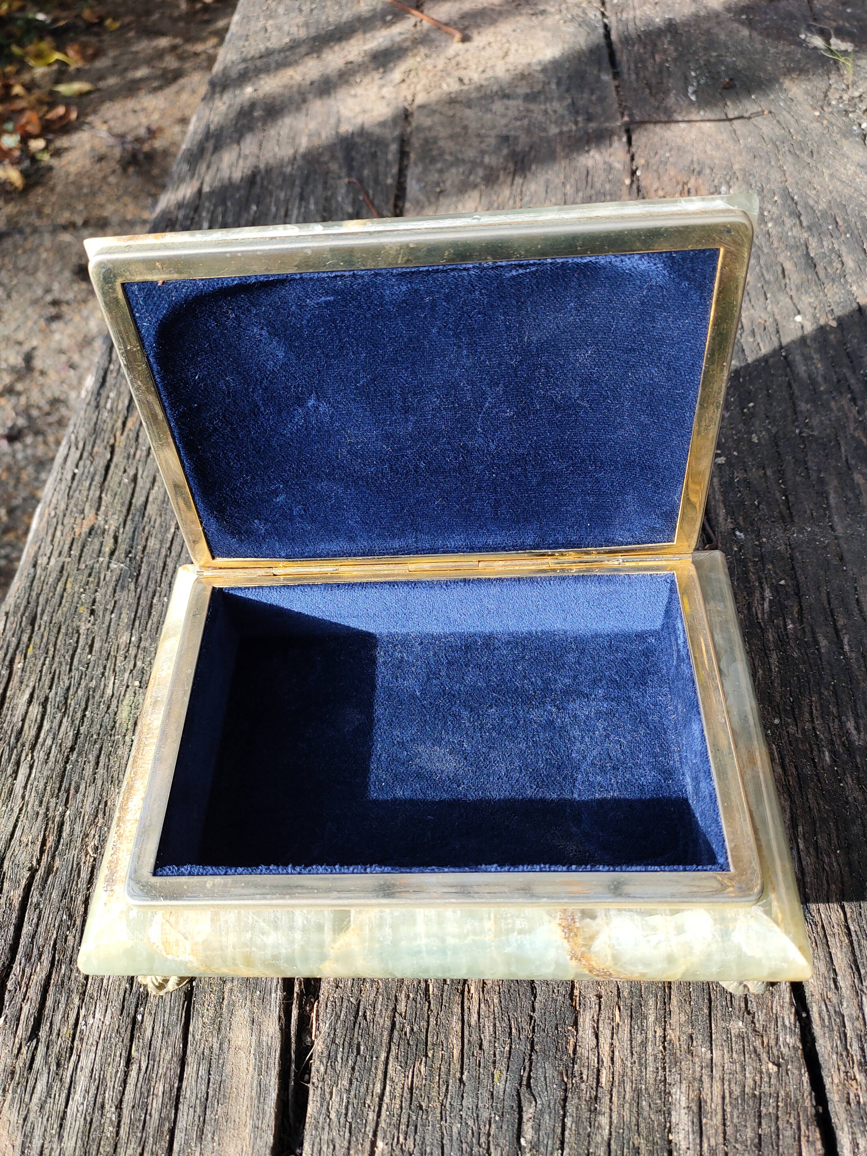 Onyx jewelry box.