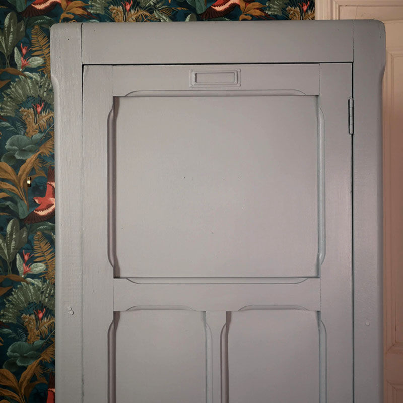 Former boarding school locker room