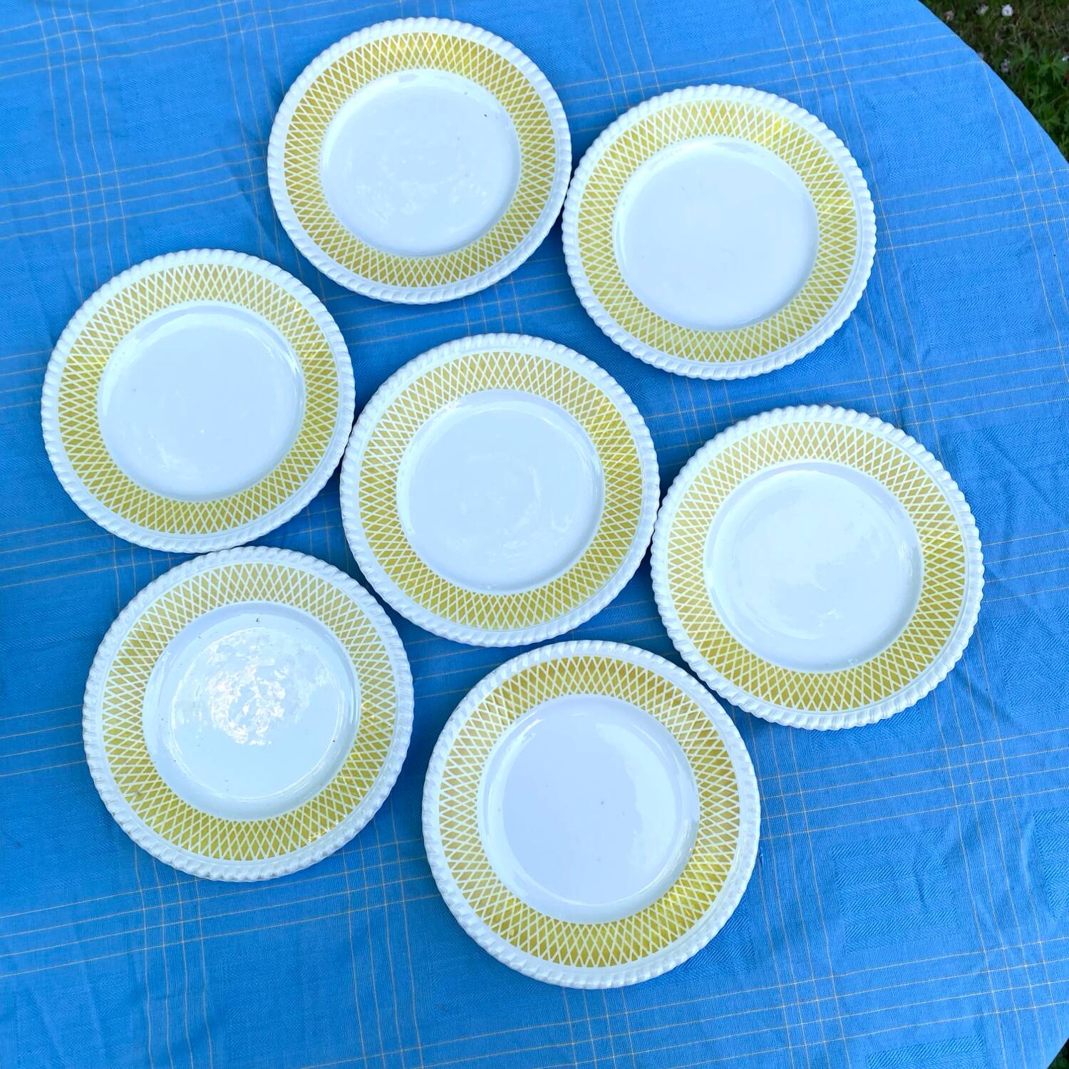 Assiettes à dessert, années 50-60