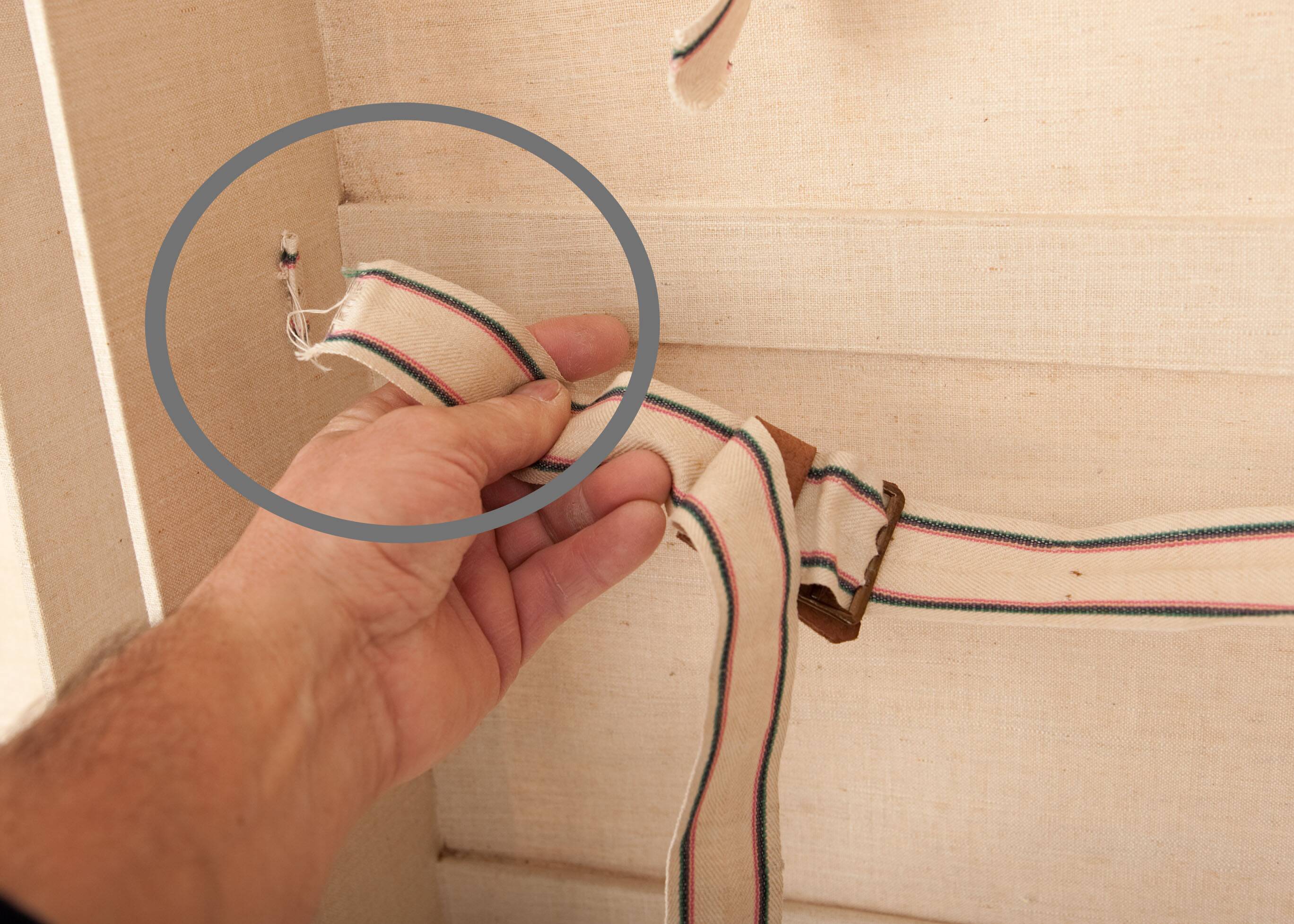 Anc Large cabin trunk in khaki canvas with a snakeskin effect, wood & brass