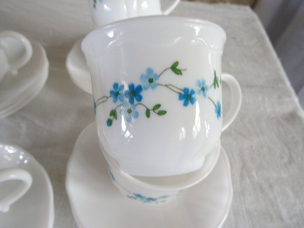 8 Cups myosotis - 8 per cups arcopal
