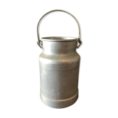 Pot à lait en zinc