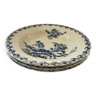 3 assiettes creuses en terre de fer Gien, service "Chardons"