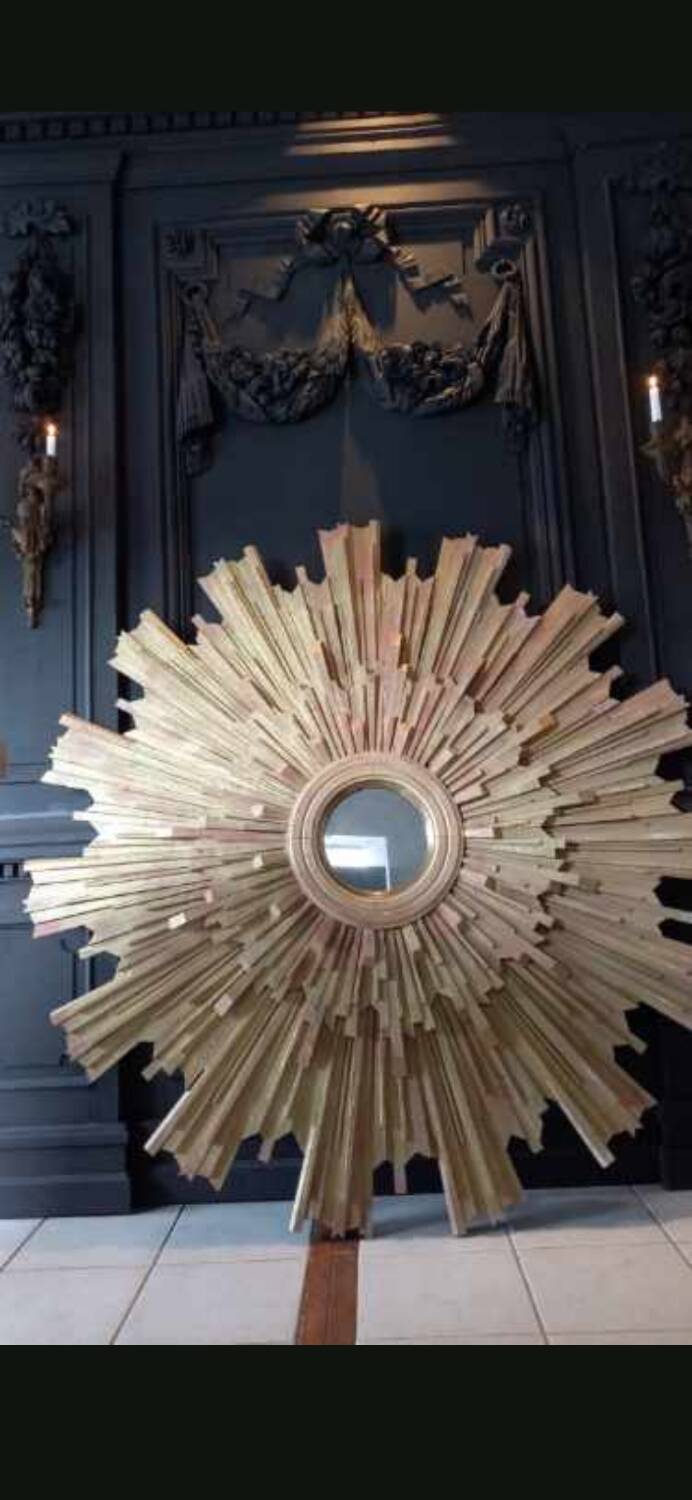 Monumental sun mirror in gilded oak 160 cm