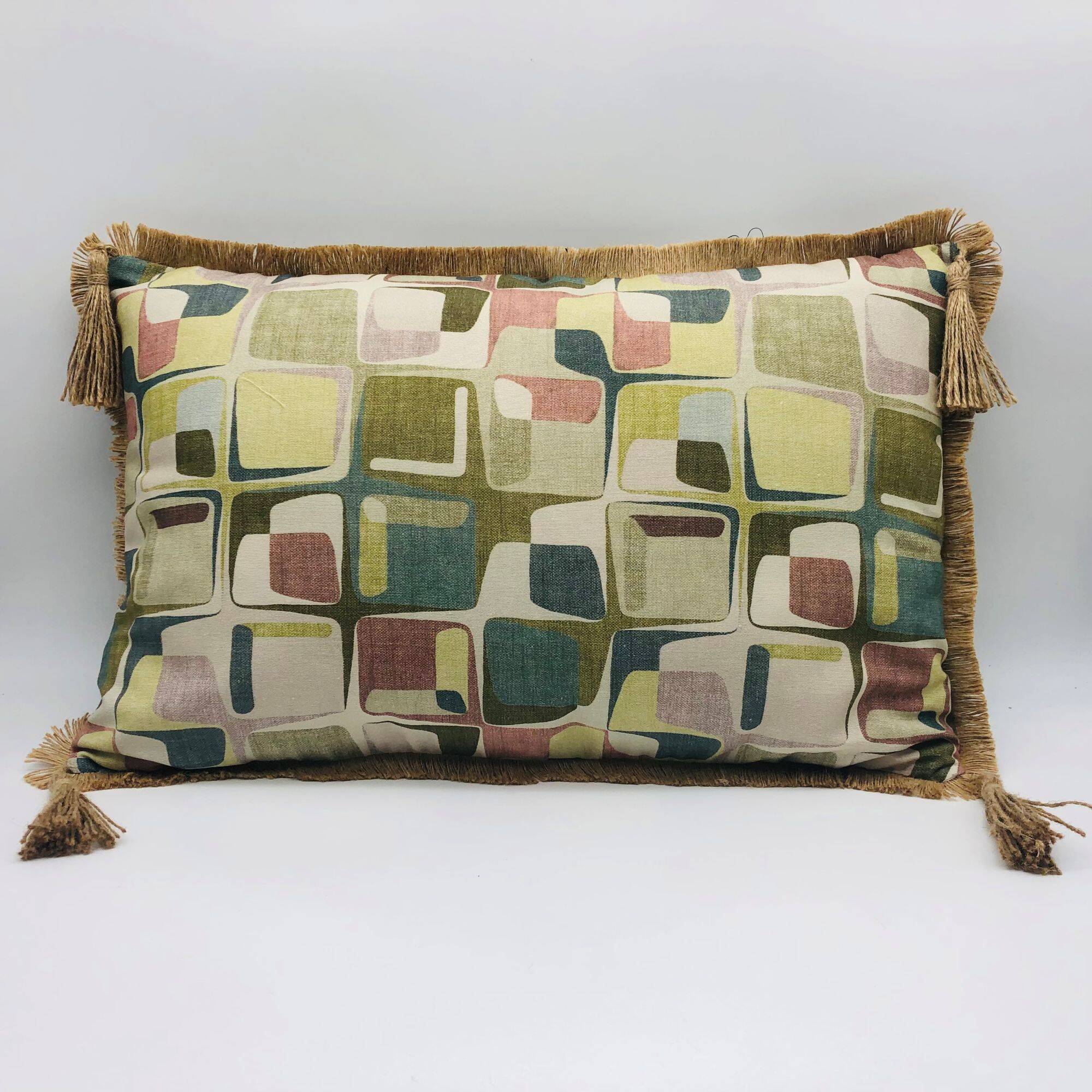 Rectangular cushion, cover and insert. Model "Erica".