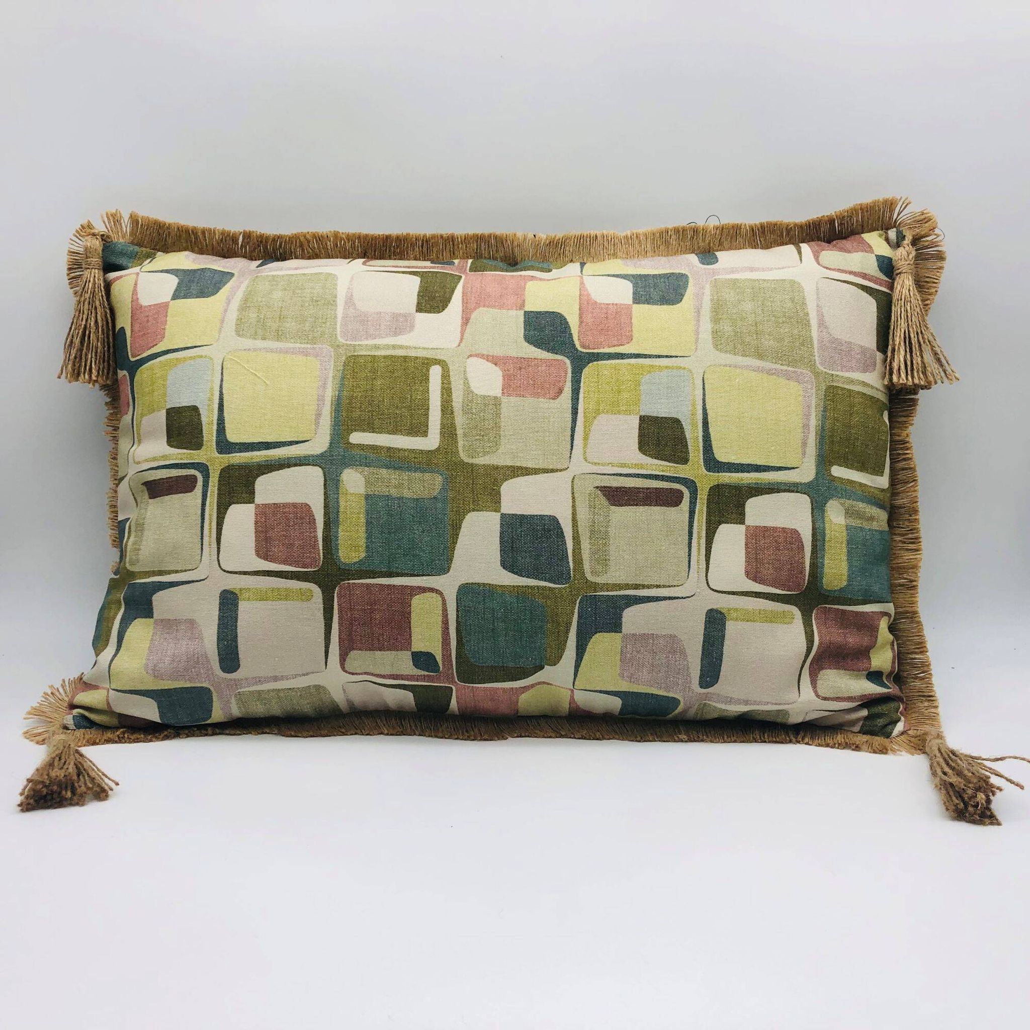 Rectangular cushion, cover and insert. Model "Erica".