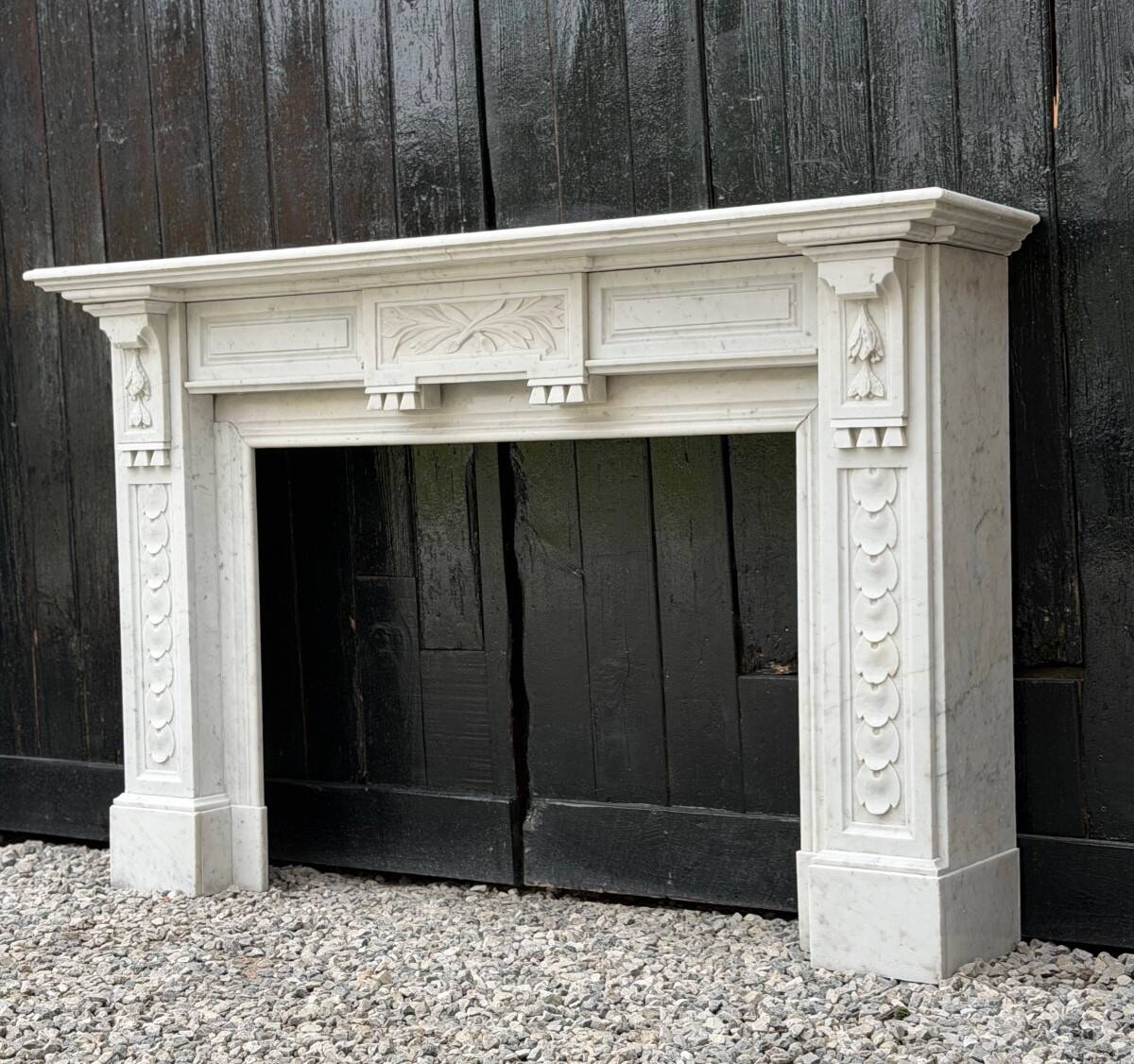 Louis XVI style fireplace in Carrara marble, circa 1880.