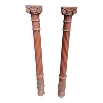 Pair of Corinthian columns H83cm in carved wood from the 19th century.