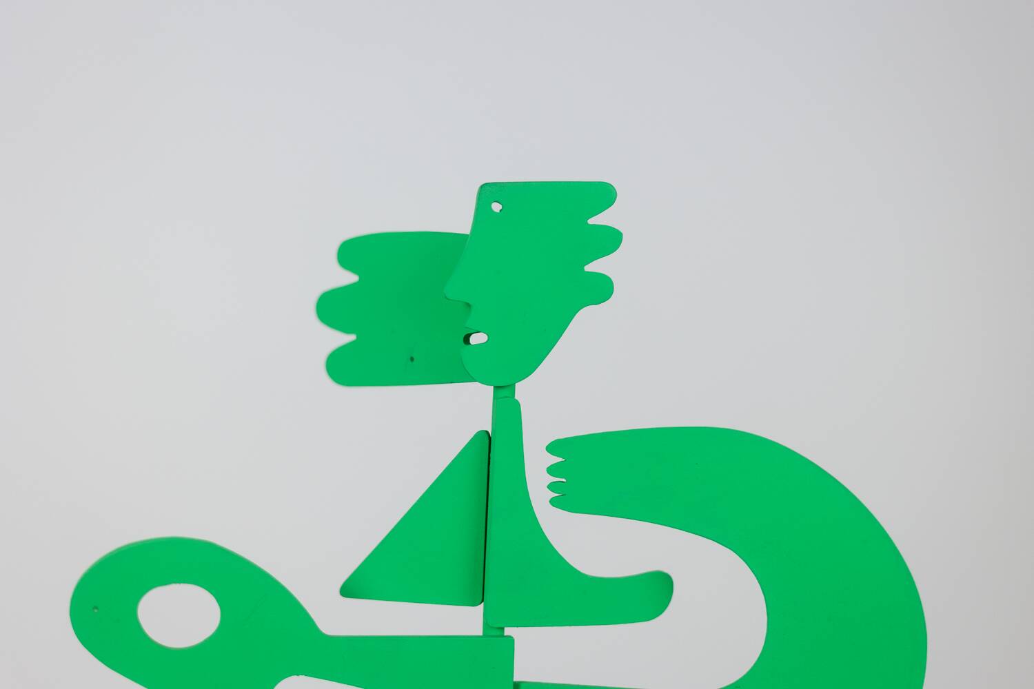 Antonine de Saint Pierre. Green sculpture “The Kiss”. Contemporary.