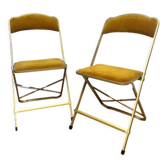 Pair of chaisor folding chairs
