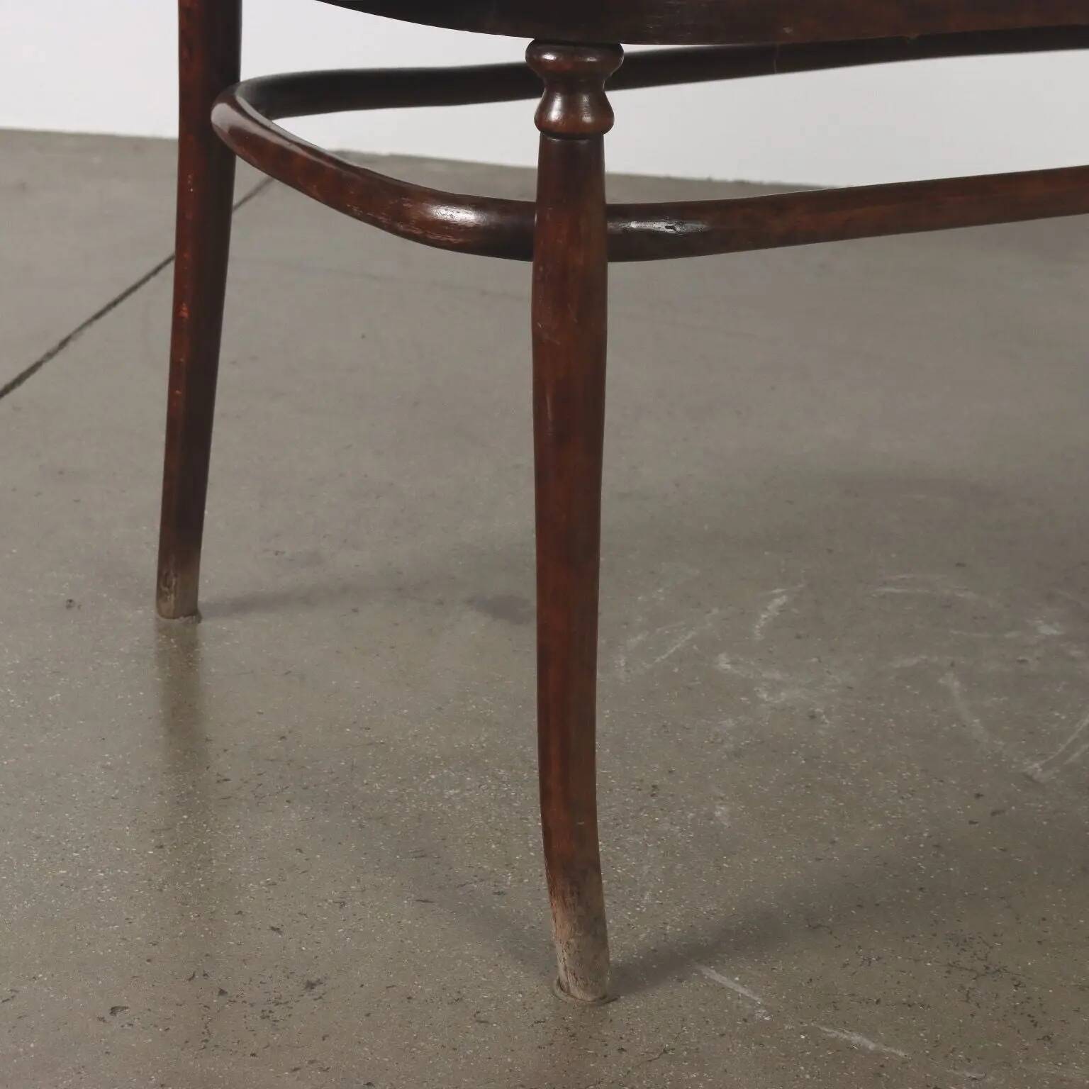 Antique Thonet Art Nouveau canapé in beech, Austria, 20th century.