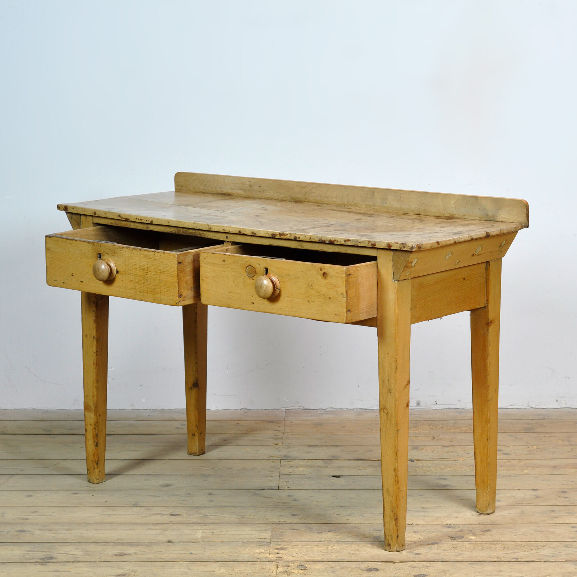 Table console, vers 1930
