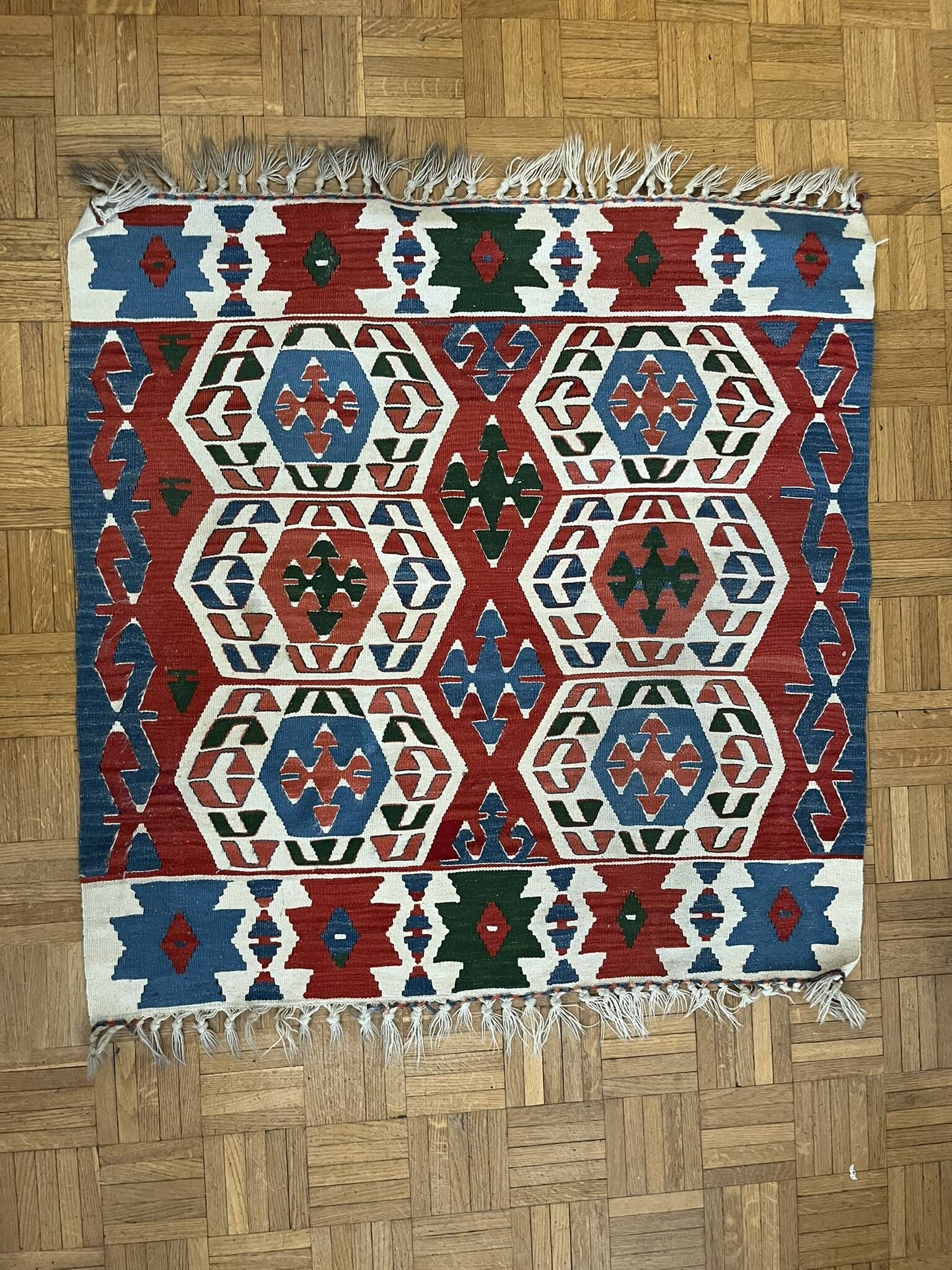 Ancient Turkish Kilim rug handwoven – geometric patterns 98x96 cm