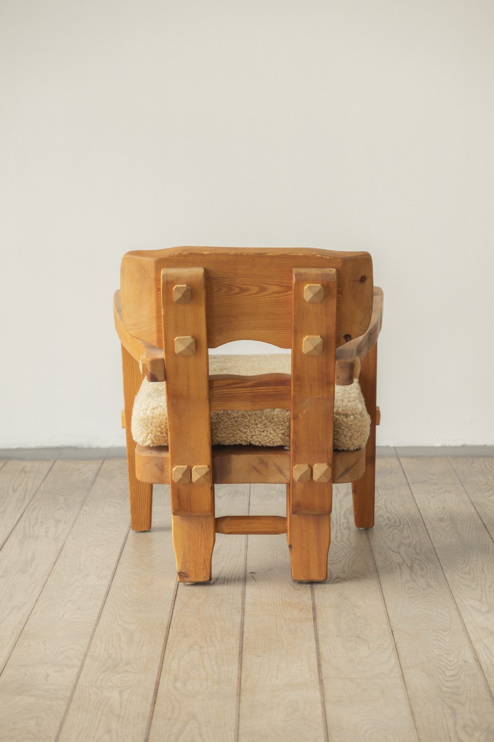 Stig Sandqvist, solid pine, lounge chair (pair)