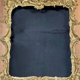 Cadre de miroir ou de tableau en stuc doré