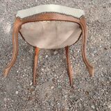 Chaise ancienne tapissée