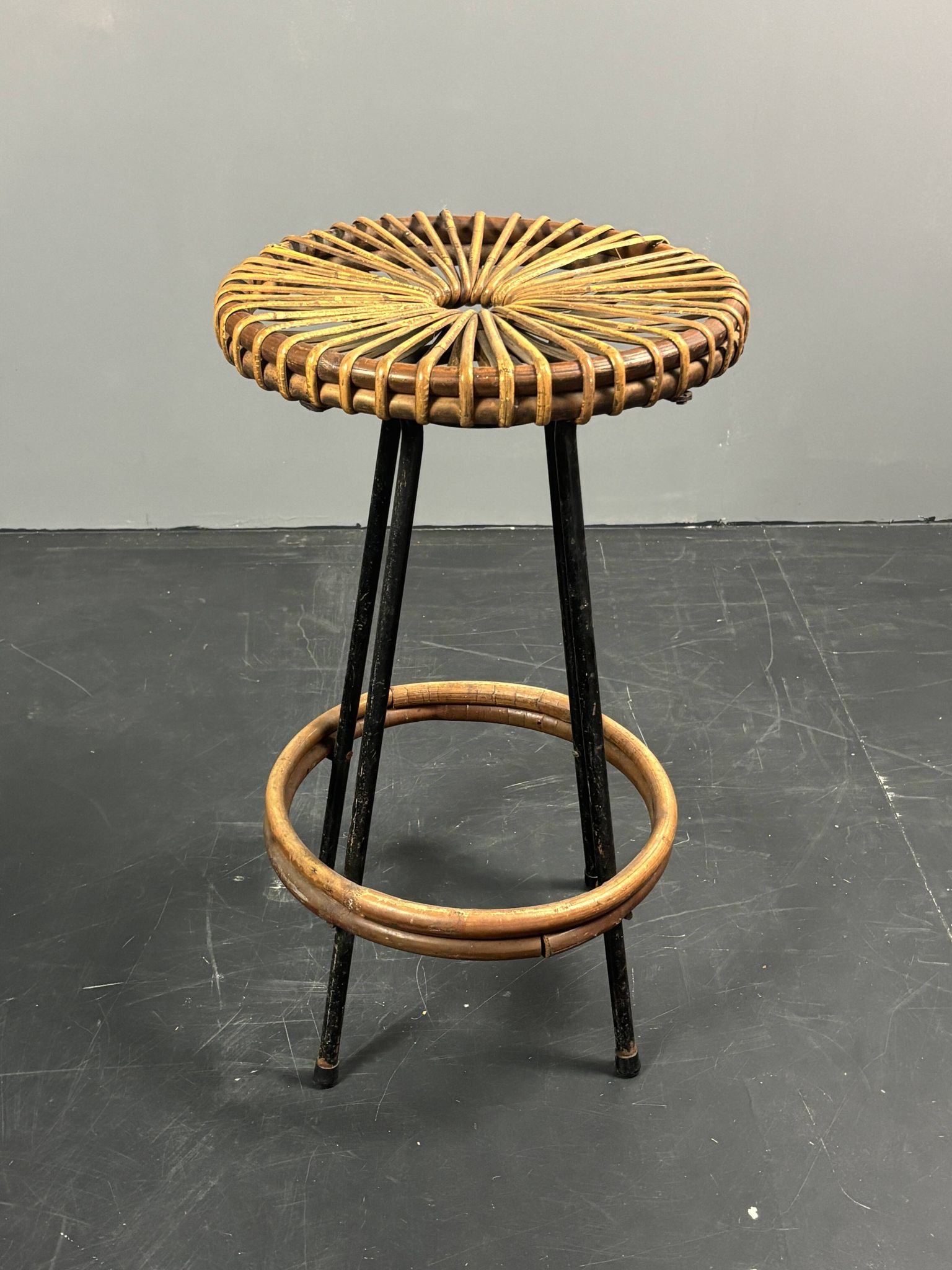 Tabourets de bar en rotin et bambou néerlandais des années 1950 par Rohé Noordwolde.