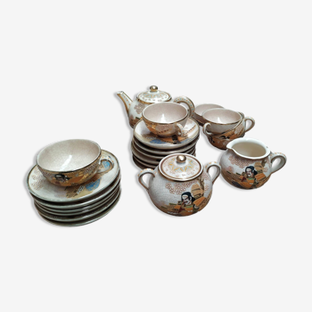 Satsuma style tea set