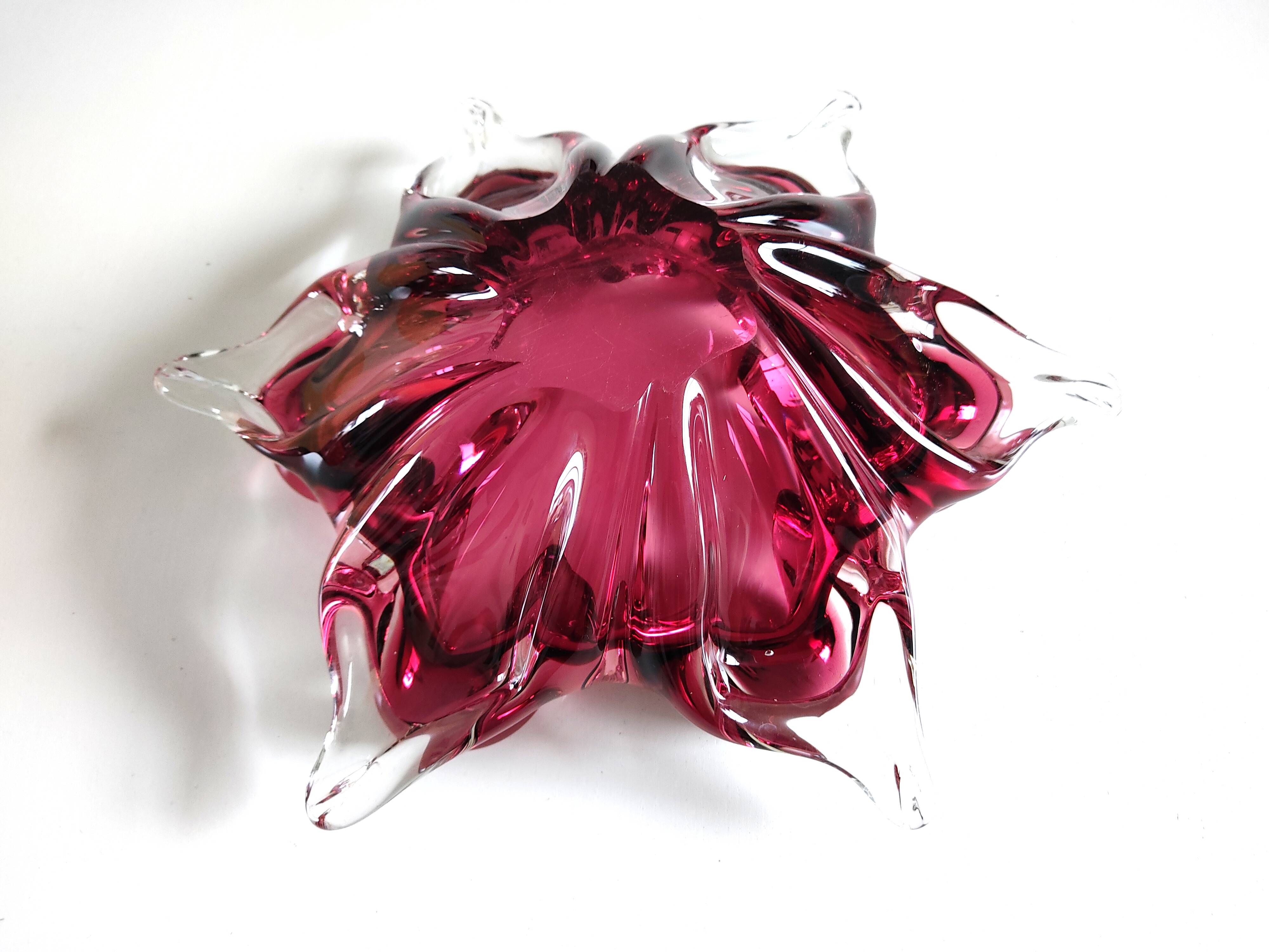 Murano glass empty pocket cup