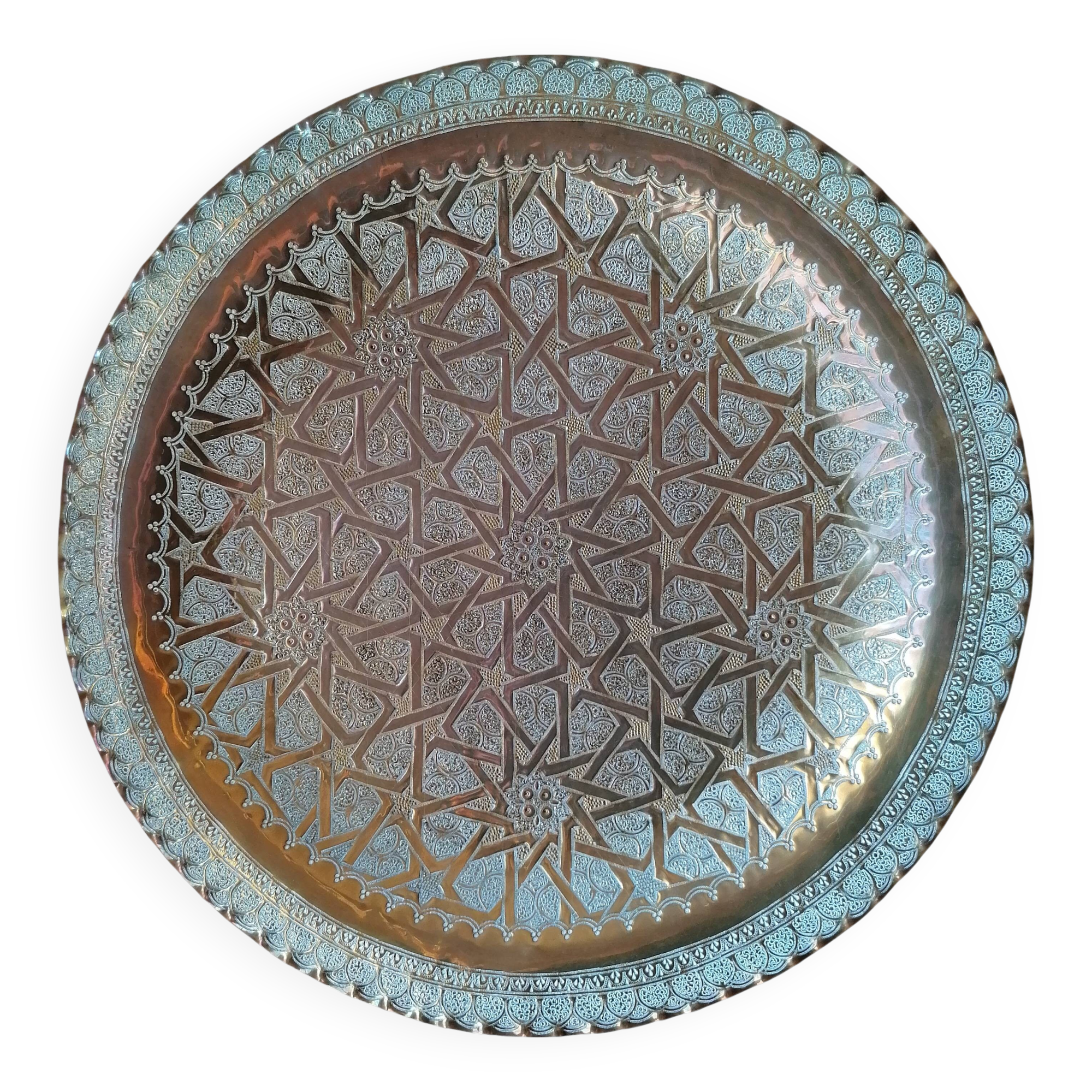 Vintage Moroccan tray in copper metal