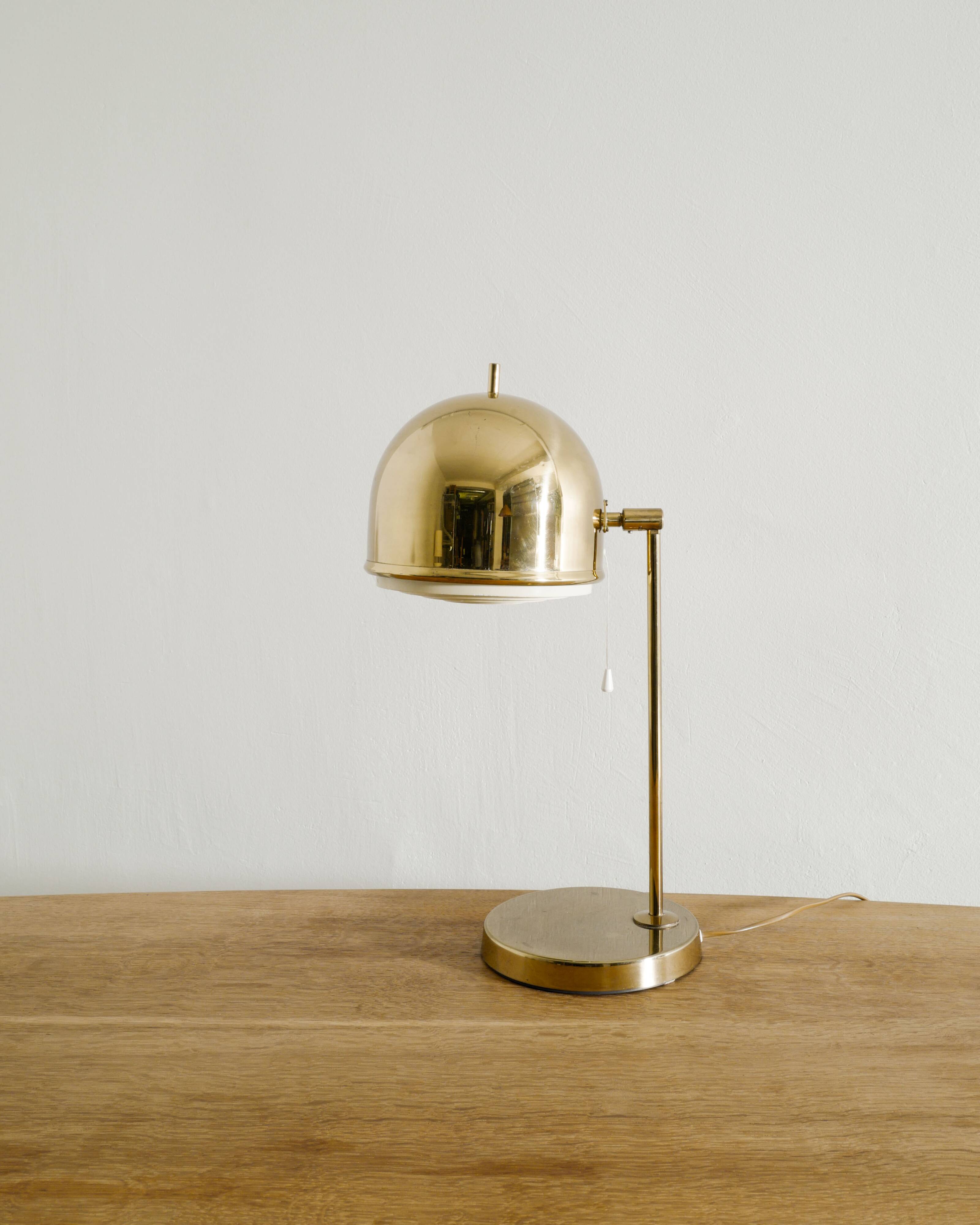Swedish Mid Century B-075 Brass Table Lamp by Eje Ahlgren Bergboms, 1960s