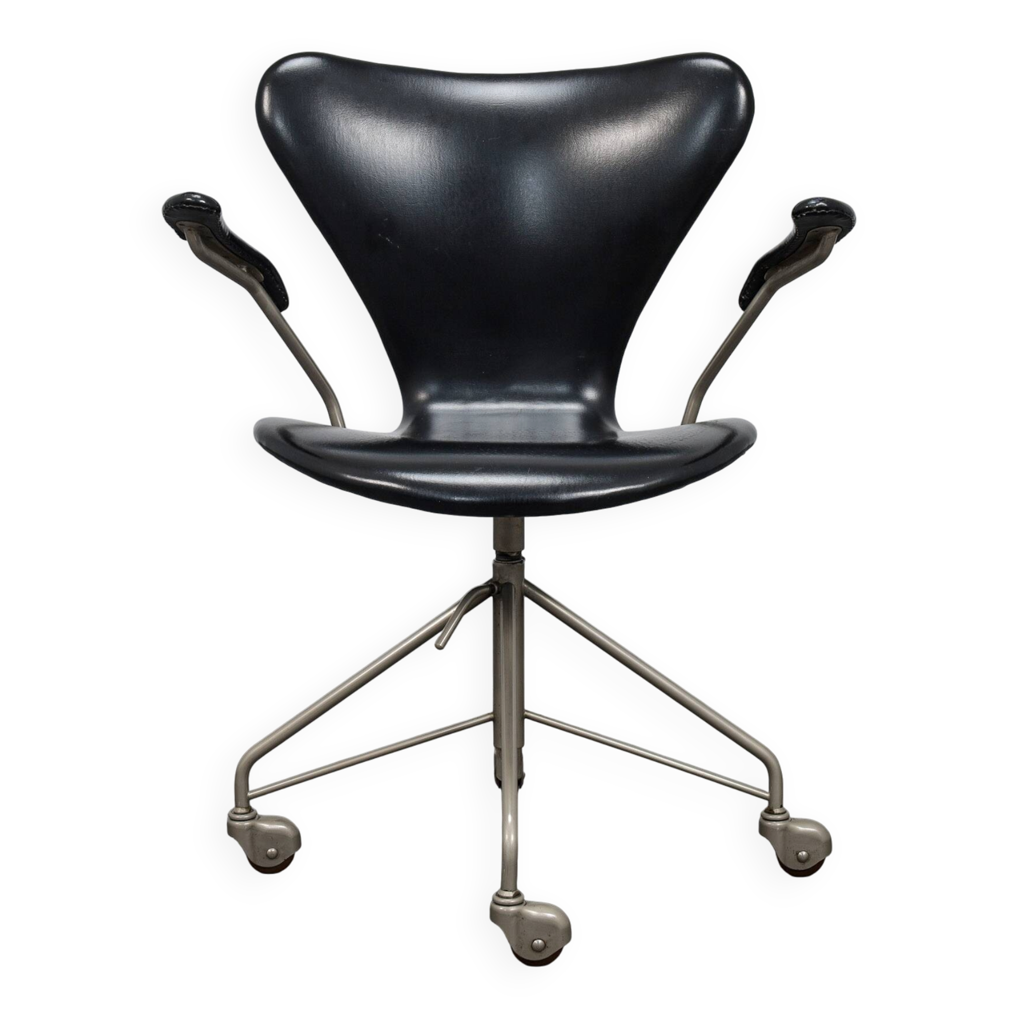 Arne Jacobsen Model 3217 office chair for Fritz Hansen, first edition, 1950s