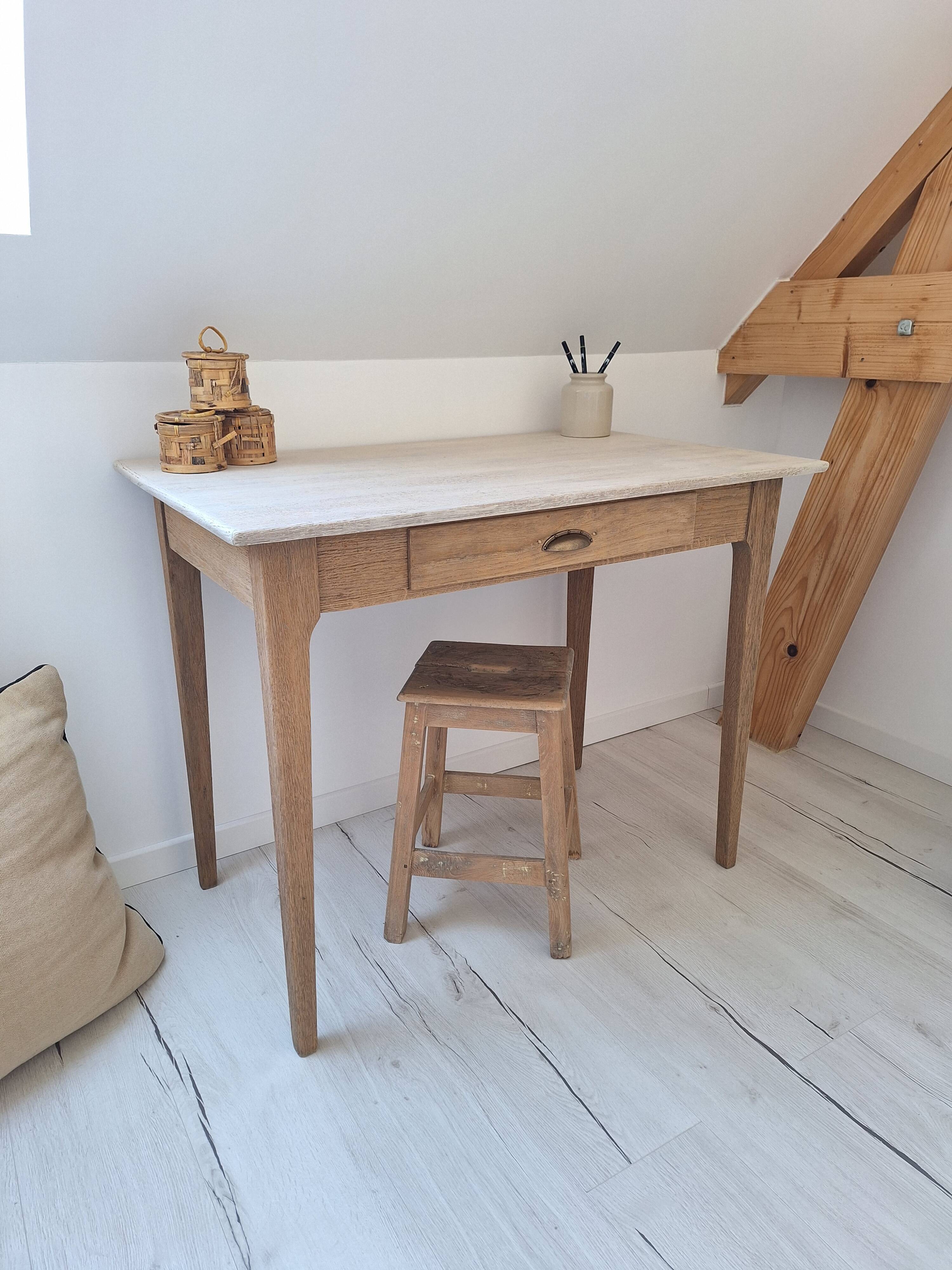 Antique wooden desk – farmhouse table - chic country spirit