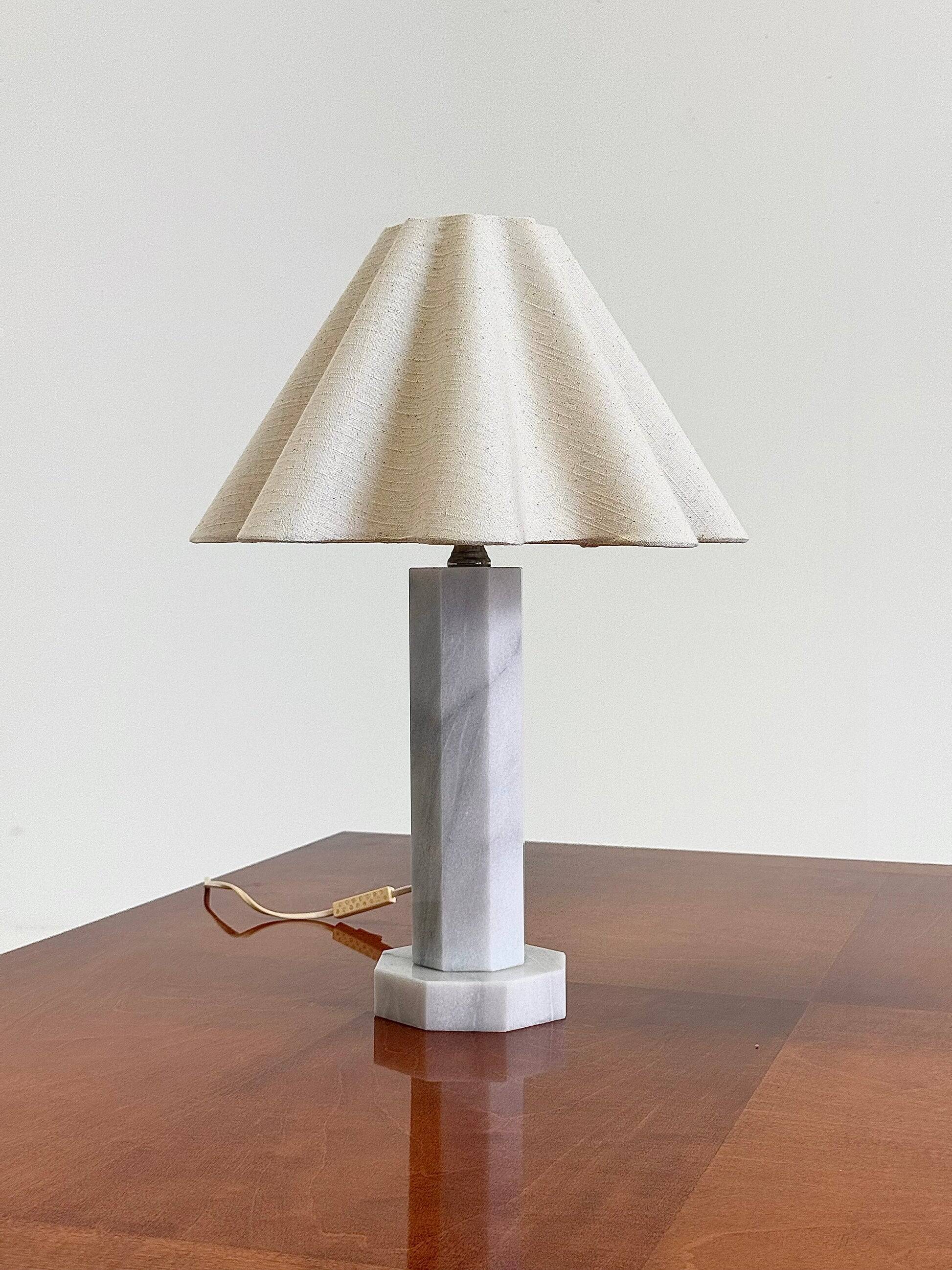 Vintage marble table lamp with linen shade