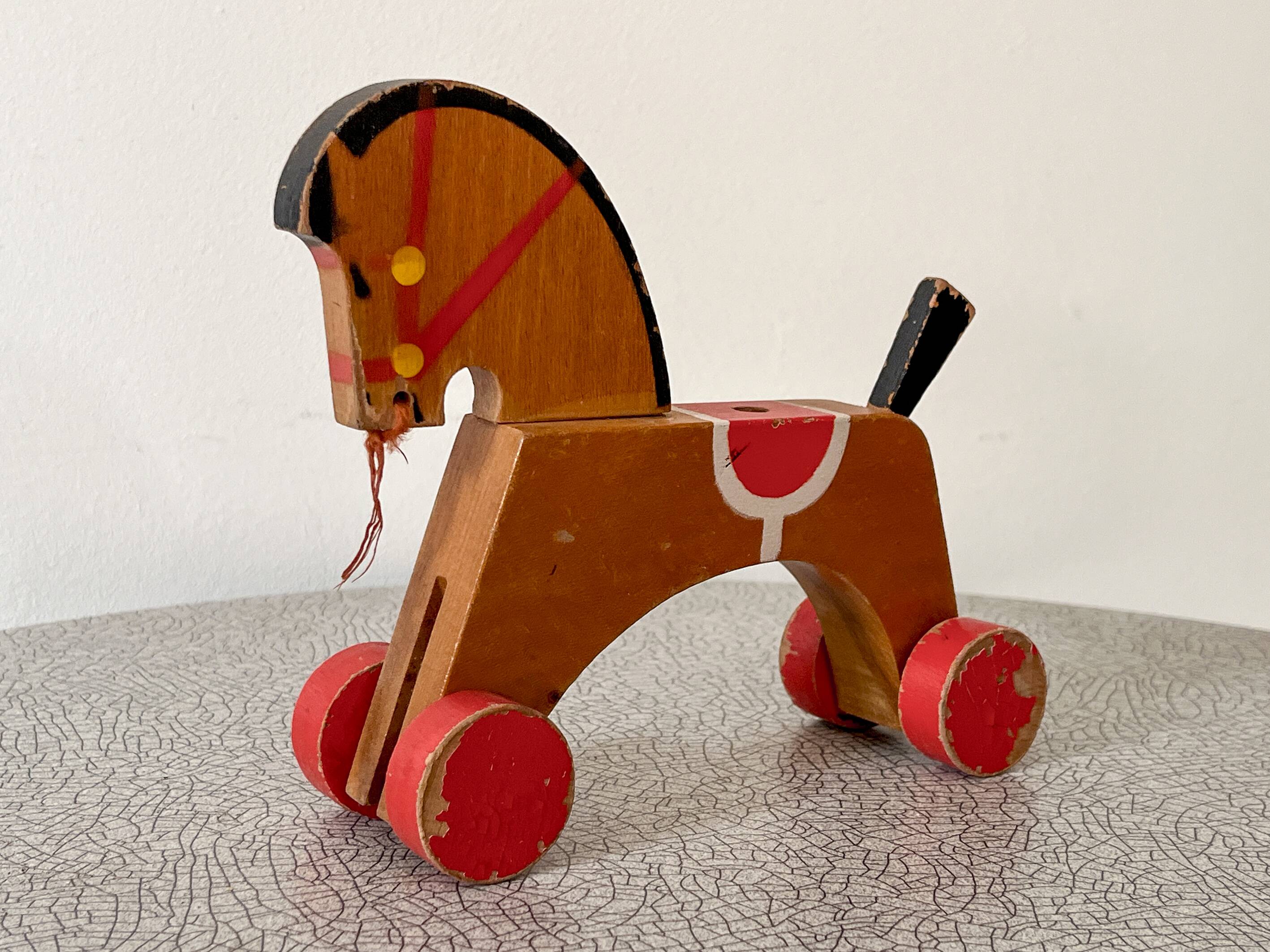 Wooden horse, vintage pull toy.