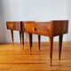 Paire de tables de chevet vintage
