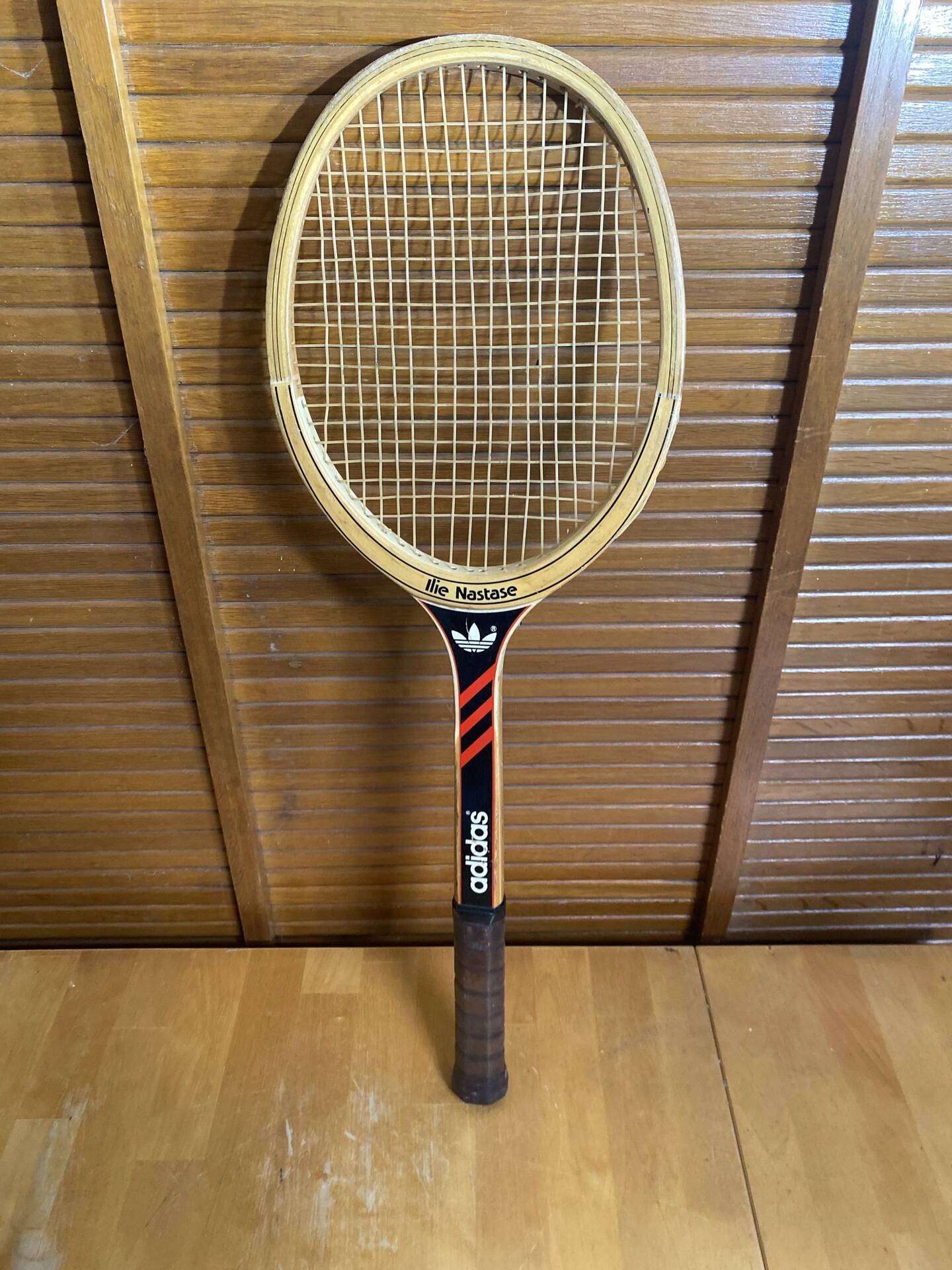 Vintage adidas tennis racket ilie năstase wood + case #e2