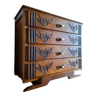 Art deco chest of drawers