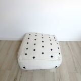 Berber pouf cover Béni Ouarain with black and white diamonds