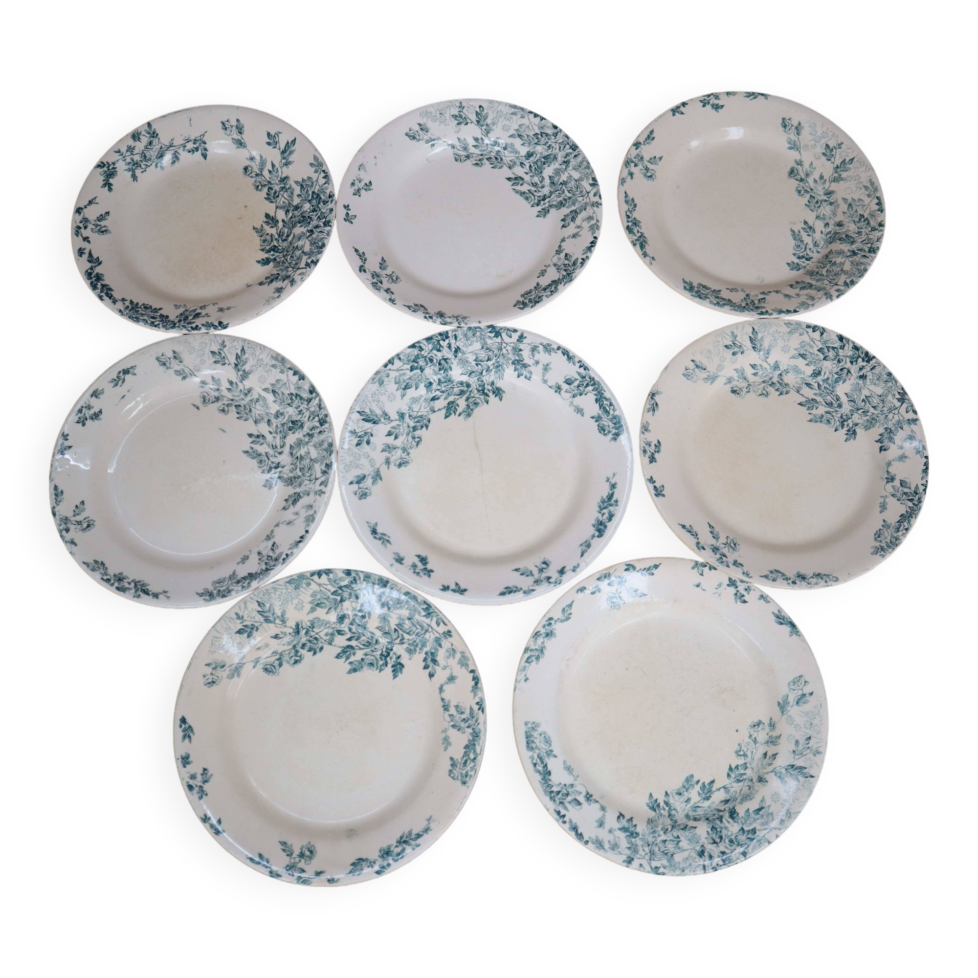 8 Flat plates Terre de fer Creil & Montereau
