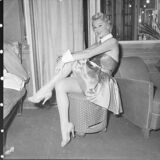 Photo argentique papier baryté noir et blanc ilford 310g 1910 50x50cm PINUP  Tirage récent