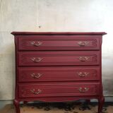 Vintage red dresser Bordeaux