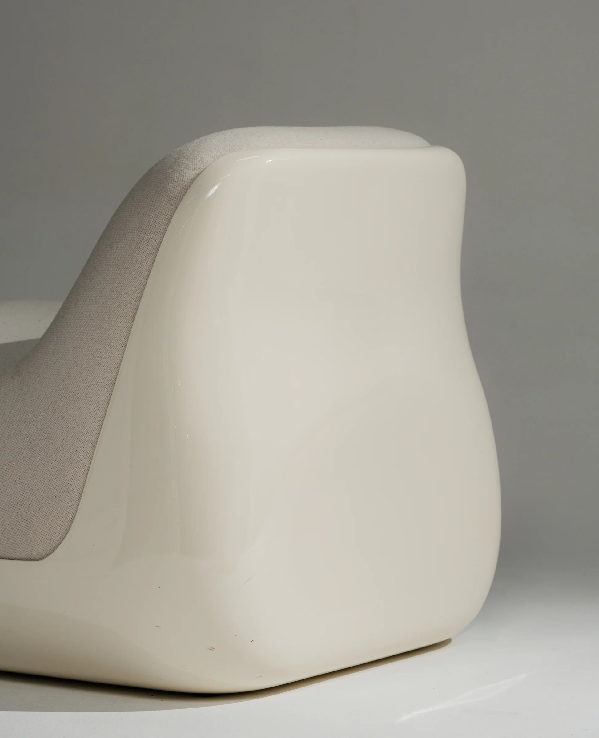 Pair of 'Jumbo' armchairs, Rosselli, Saporiti, 1970s