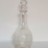 Carafe with faceted cap
