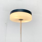 Lampadaire minimaliste de Bega, Allemagne