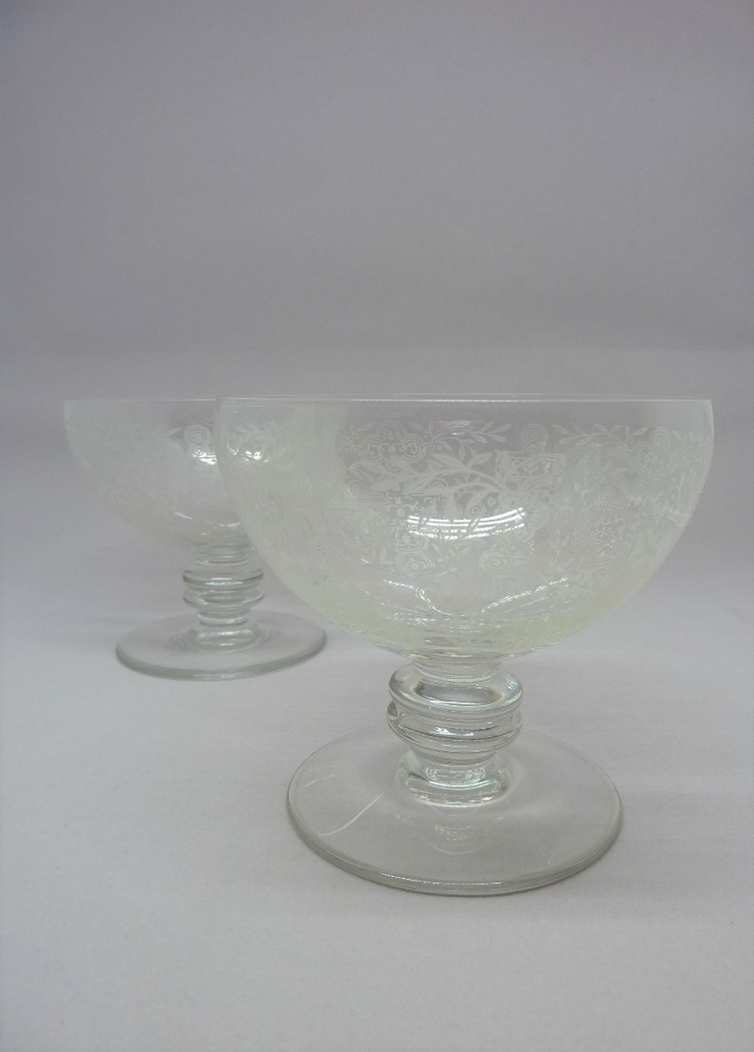 5 glasses of Baccarat France champagne glasses