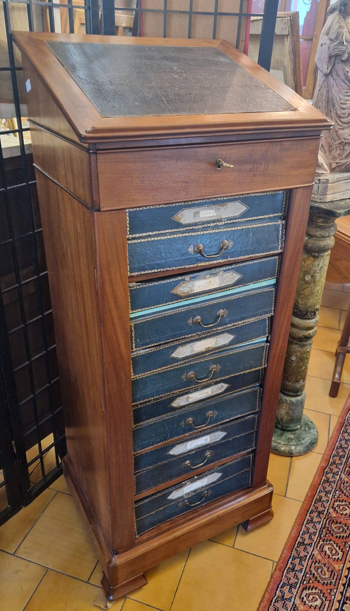 Meuble de rangement, cartonnier en acajou