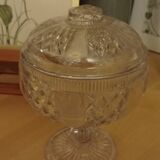 Bonbonniere or sugar bowl