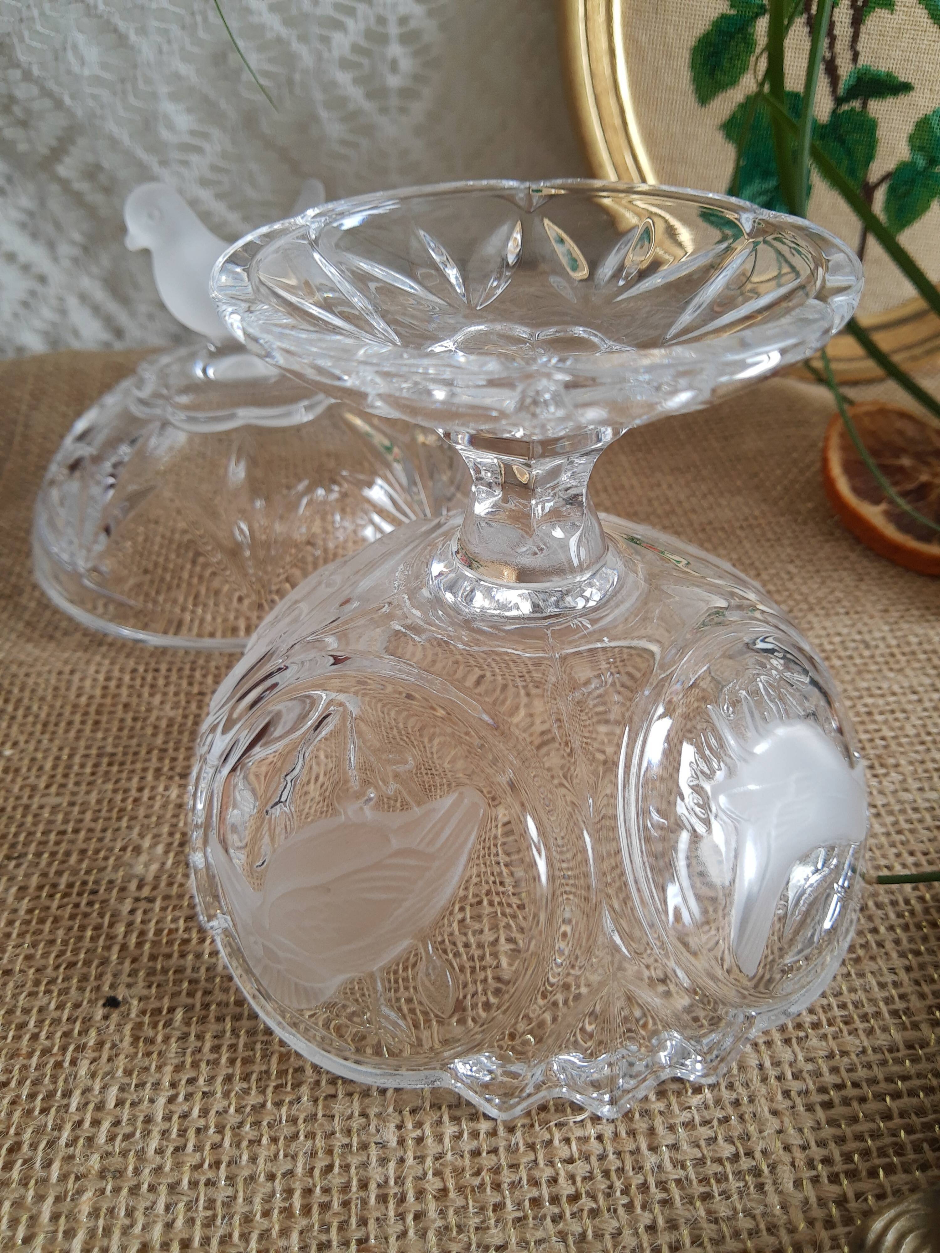 Bonbonnière in Cristal d'Arques Model Les Passereaux Oiseaux Dépoli