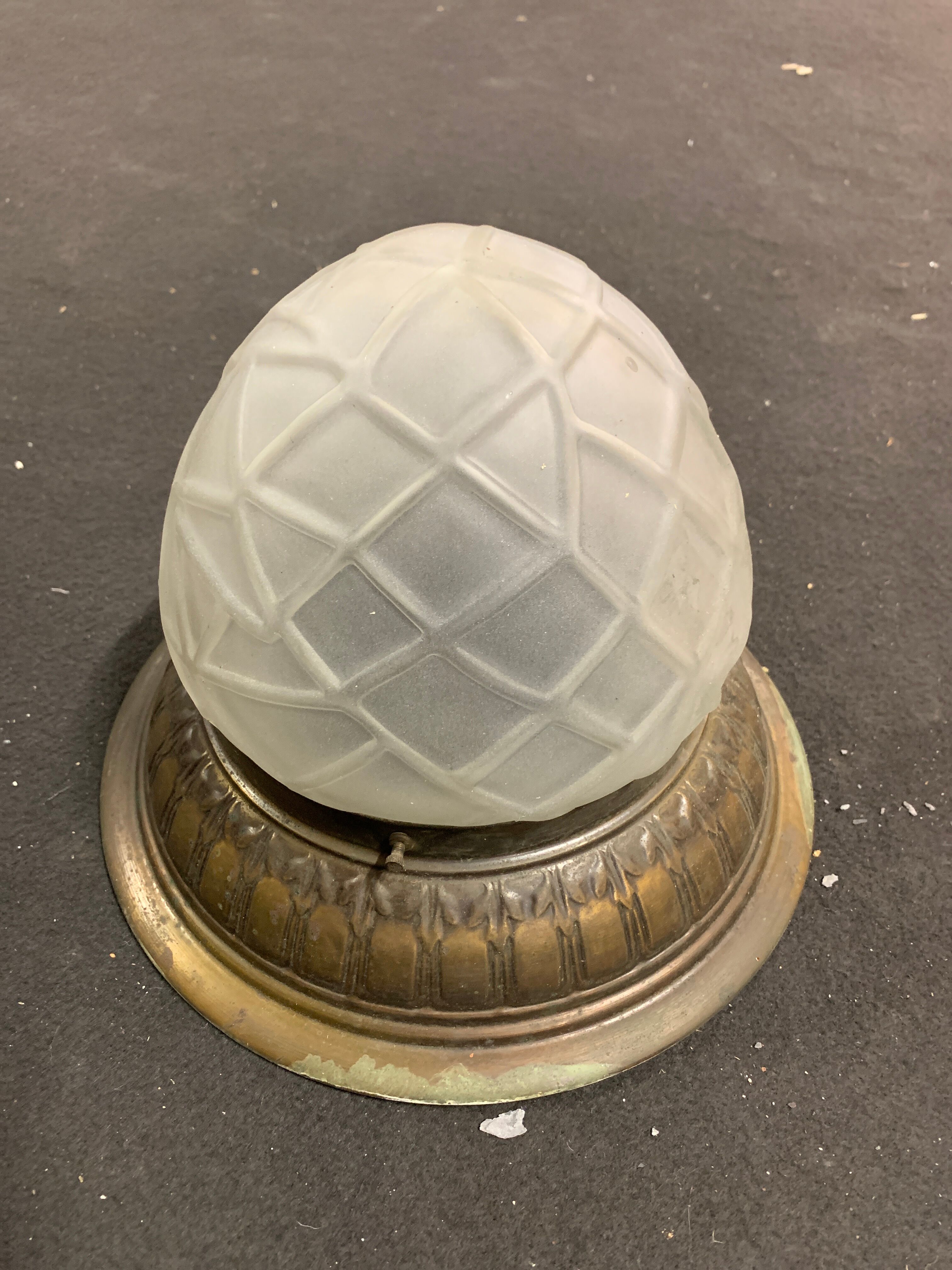 Art deco ceiling light