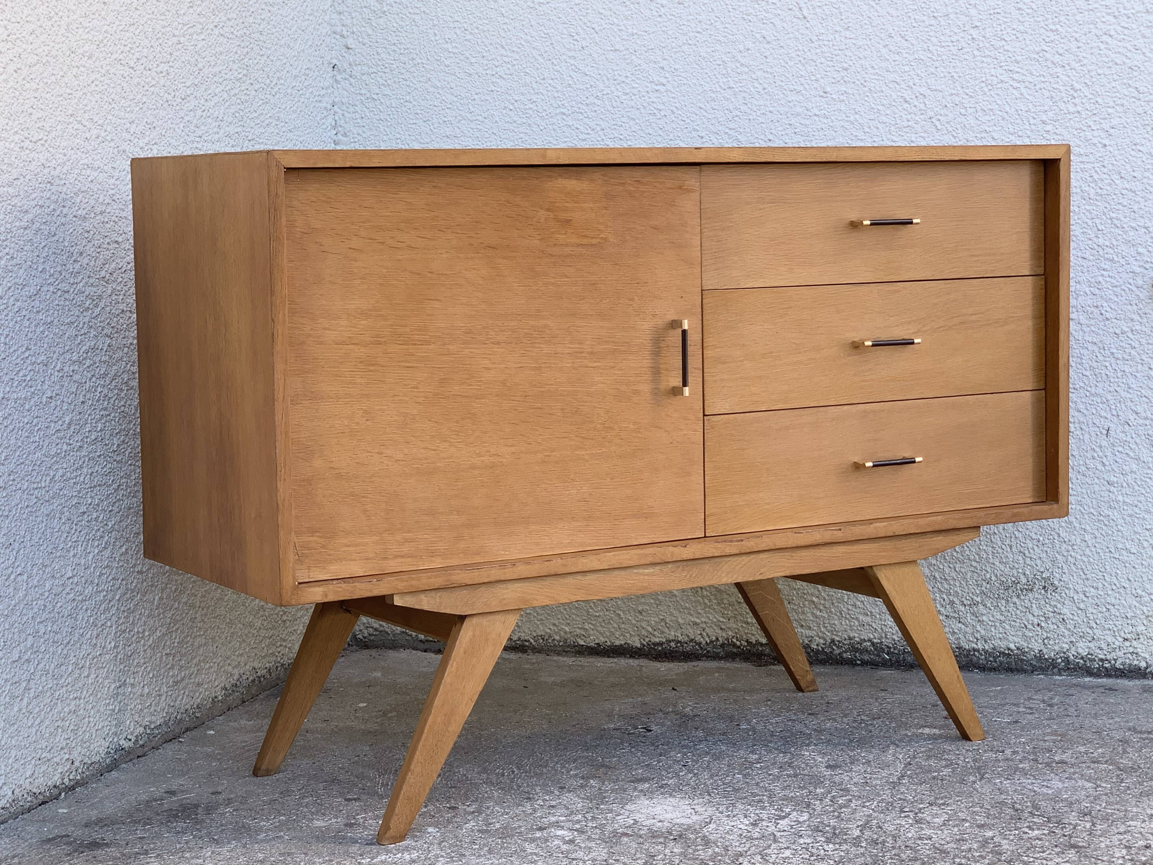 Vintage buffet compass feet 1950