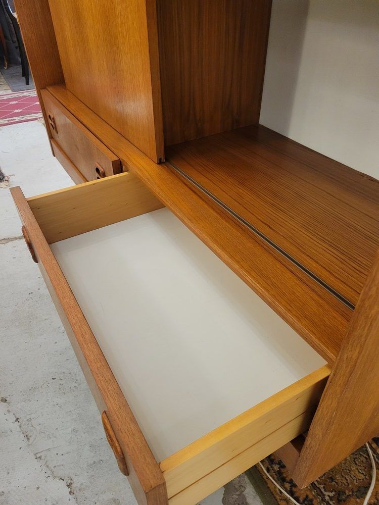 Scandinavian display cabinet