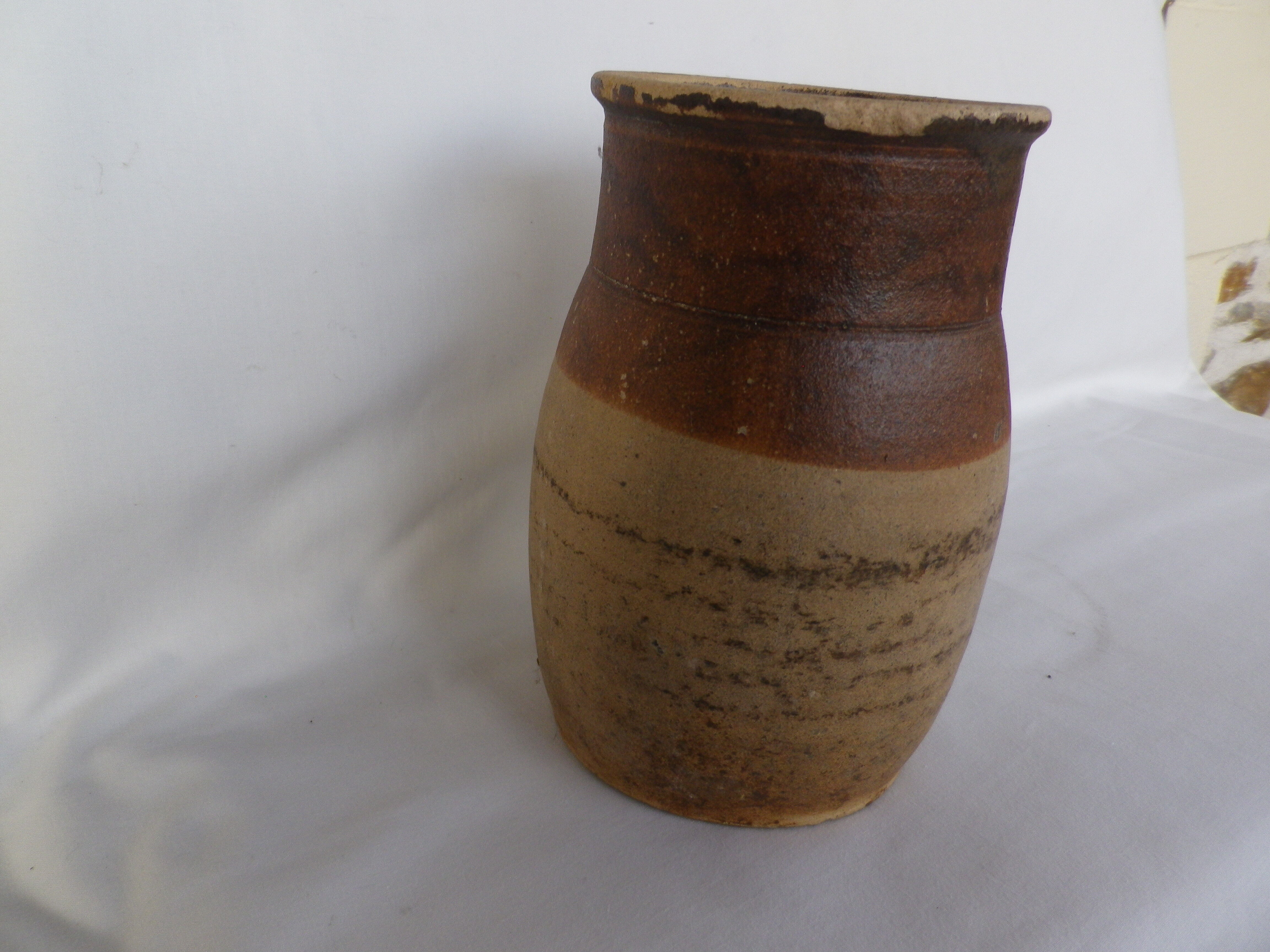 Pot a lait grès ancien