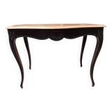 Writing table