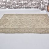 Tapis Oushak beige