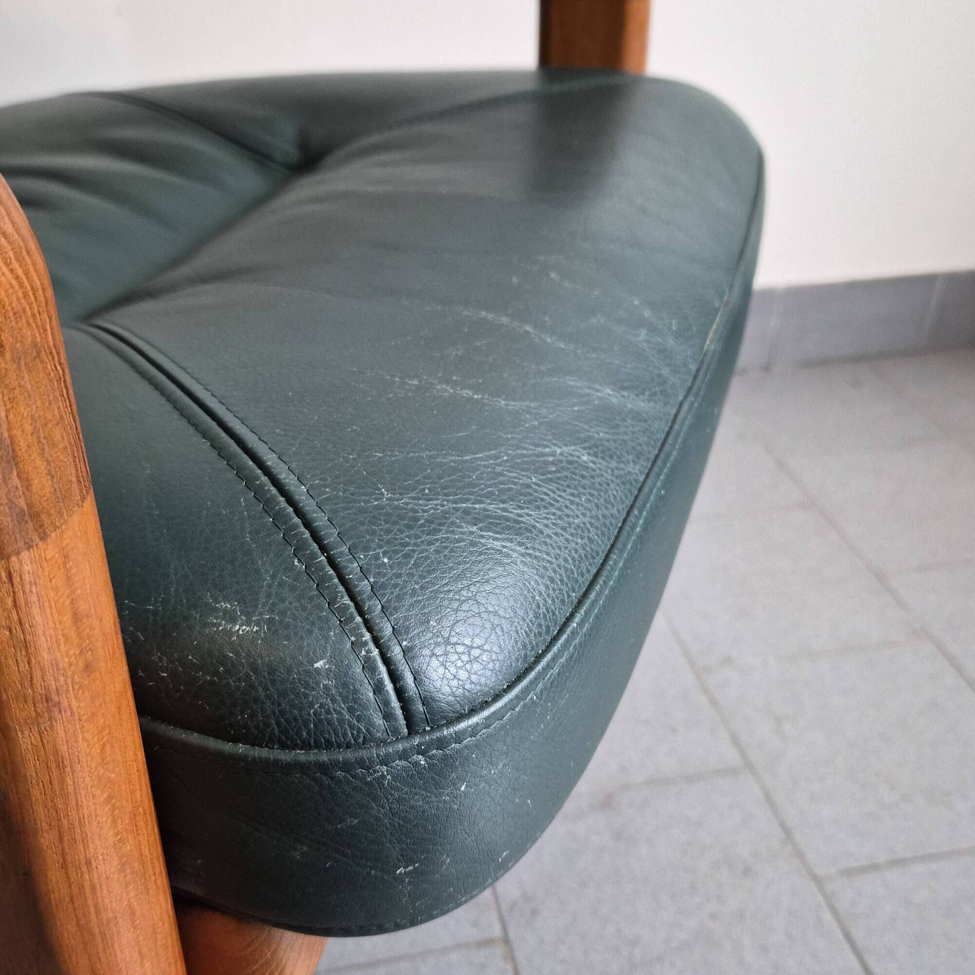 Pair of Scandinavian armchairs by Poul Jeppesen for Holstebro Mobelfabrik